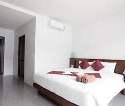 COMO Point Yamu, Phuket. Resort reservations on the island of Phuket. COMO Point Yamu, Phuket. Location at 225 Moo 7, Talang, Paklok,, Phuket