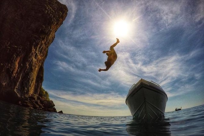 Phuket Phi Phi, Maya Bay, Bamboo Island Speedboat Tour Phuket Phi Phi, Maya Bay, Bamboo Island Speedboat Tour - Day Cruises