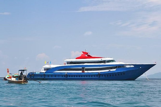 Phi Phi Island Tour by Big Boat by Royal Jet Cruiser (First Class) - Phi Phi Islands
