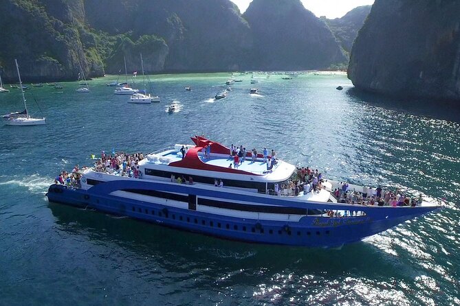 Phi Phi Island to Phuket Airport One-Way Departure Transfer Phi Phi Island to Phuket Airport One-Way Departure Transfer - Port Transfers