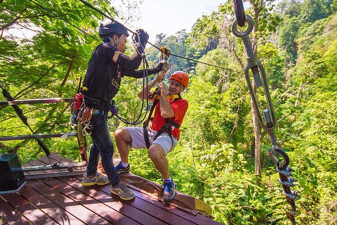 Best Ziplines Adventure 30 platforms with free transfer Best Ziplines Adventure 30 platforms with free transfer - 4WD Tours