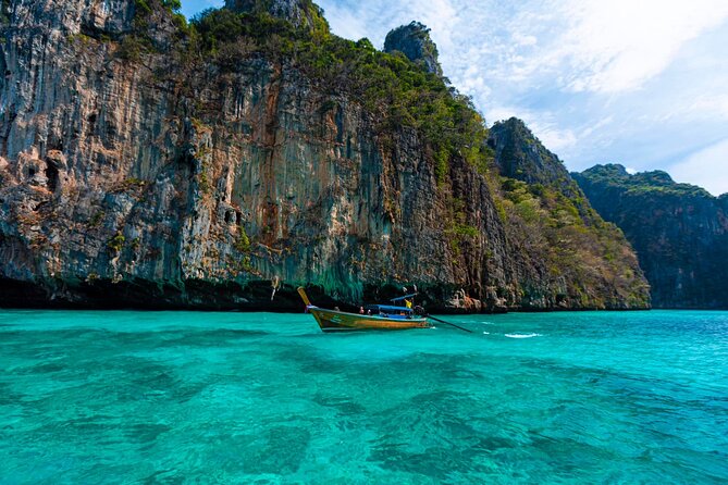 Phi Phi Khai Islands Full Day Tour with Lunch by Catamaran - Phi Phi Islands