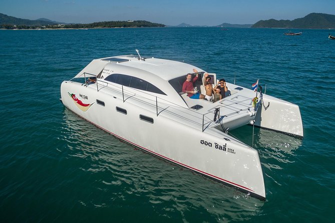 New Power catamaran for Phang Nga and Phi Phi island excursions New Power catamaran for Phang Nga and Phi Phi island excursions - Private Drivers
